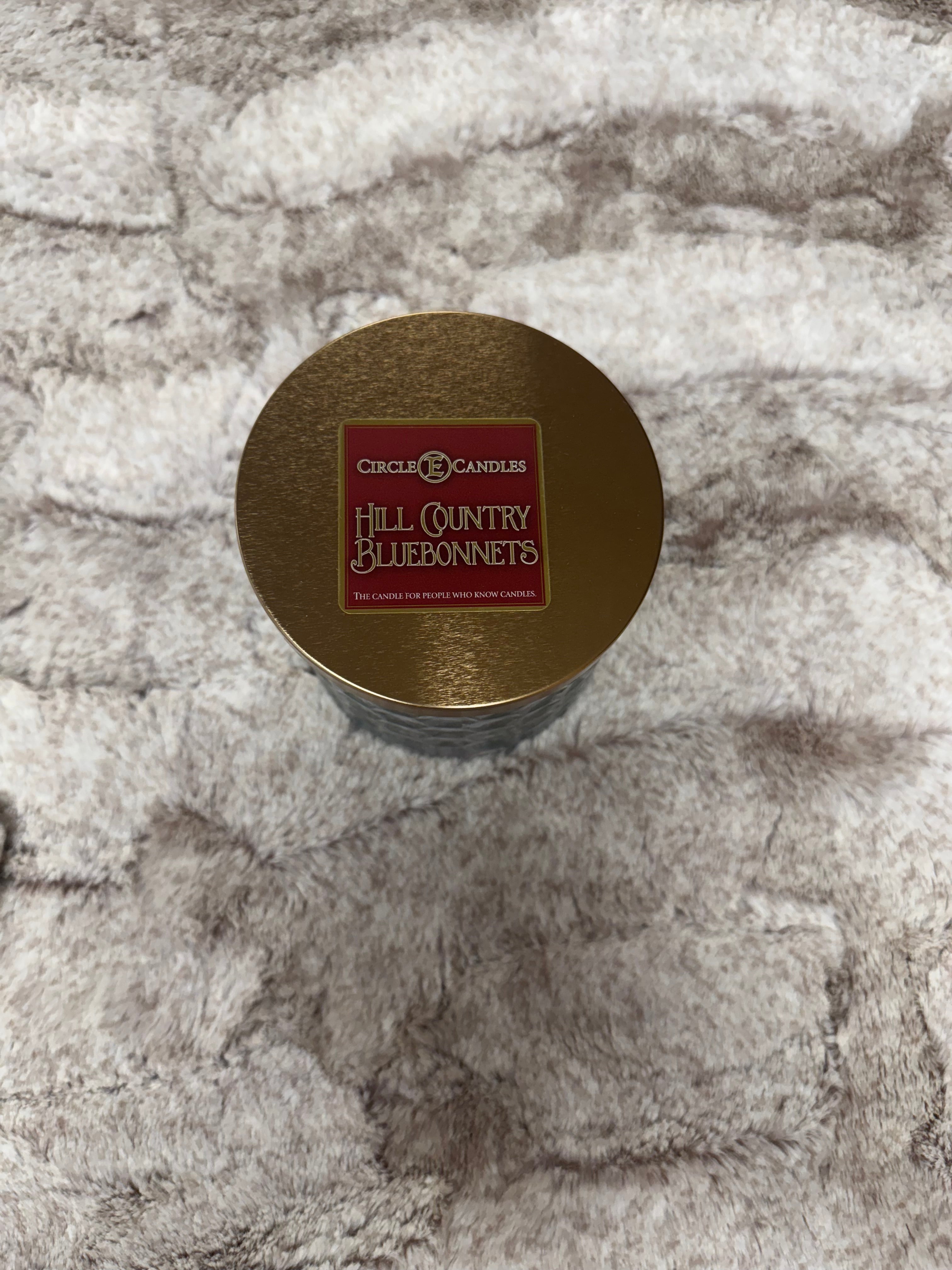 Bougie Circle E Hill Country Bluebonnets 17 oz