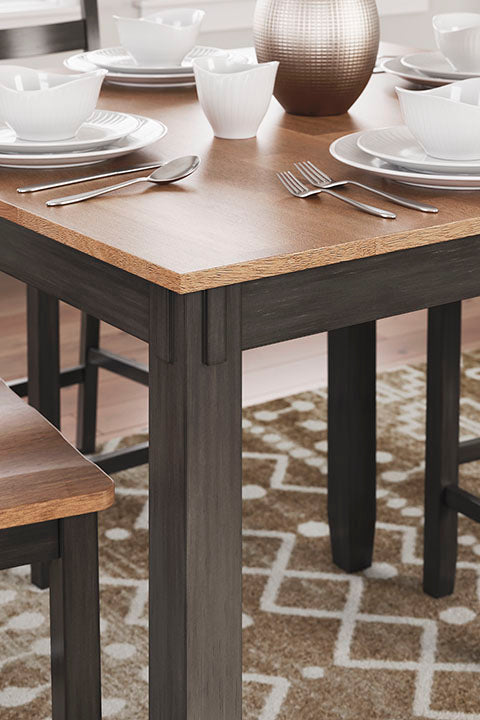 Table et 4 chaises marron Gesthaven D396-223
