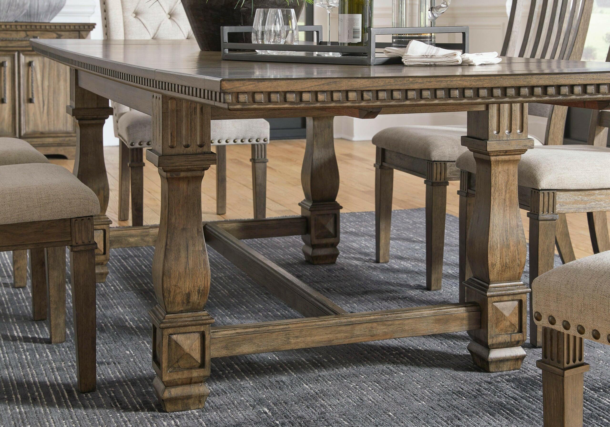 Table et 6 chaises Markenburg D770-01/45