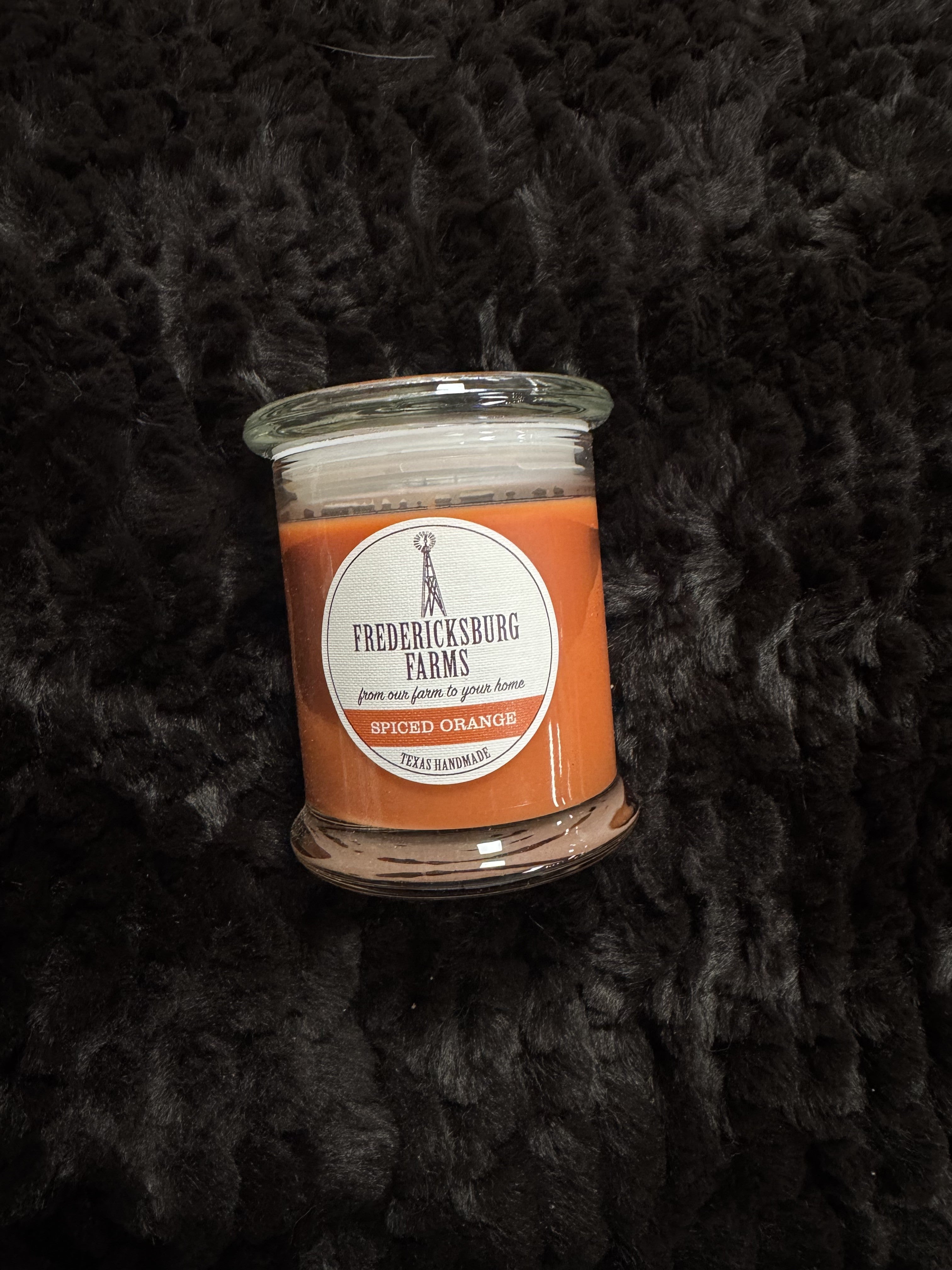 Bougie à l'orange épicée 9 oz