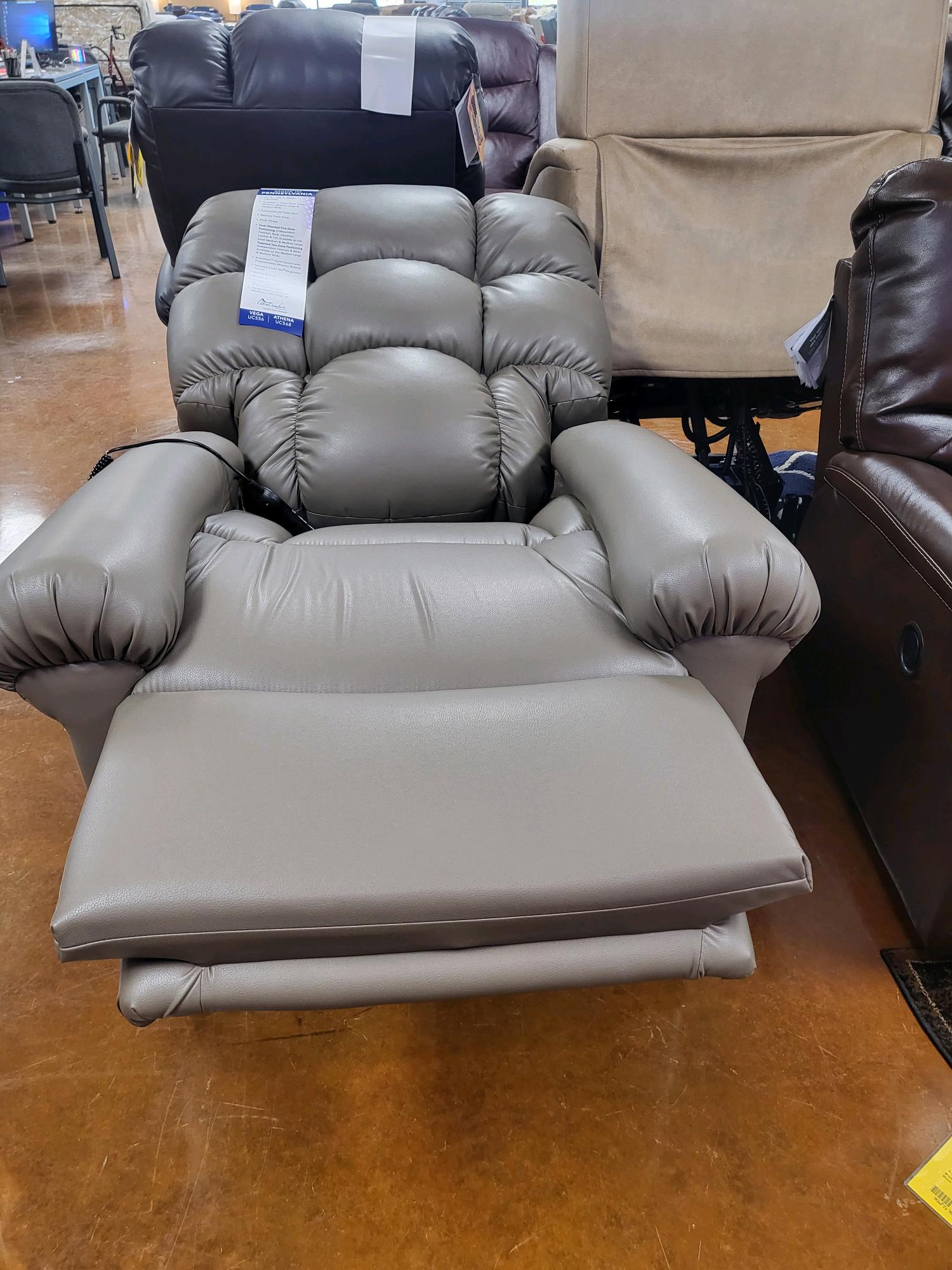 Fauteuil releveur Vega Medium Lage Brisa Shiitake UC556-MLA-DST-USH