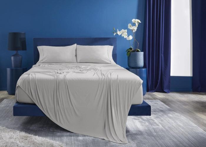 Parure de draps Ver-Tex gris clair pour lit king size