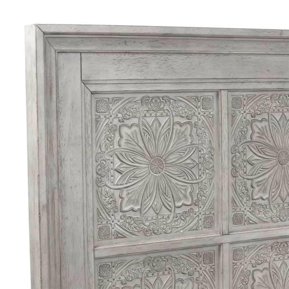 Ensemble Heartland Queen 824 : tête de lit, pied de lit, traverses, commode et table de chevet.